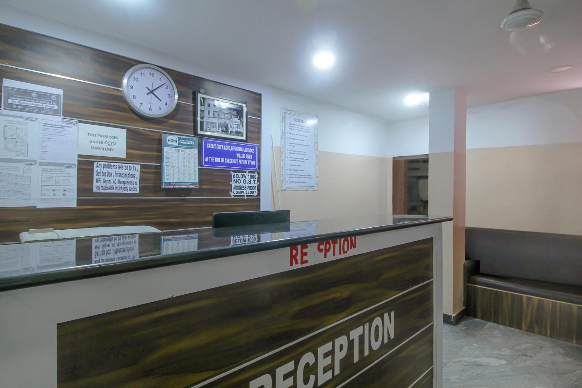 Spot On 81775 Mohit Gokul Lodge New Luxury Room'S Near Secunderabad Railway Station Lālāguda Exteriér fotografie